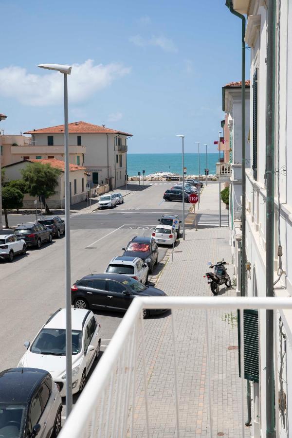 Villetta Stile Liberty A Marina Di Pisa Εξωτερικό φωτογραφία